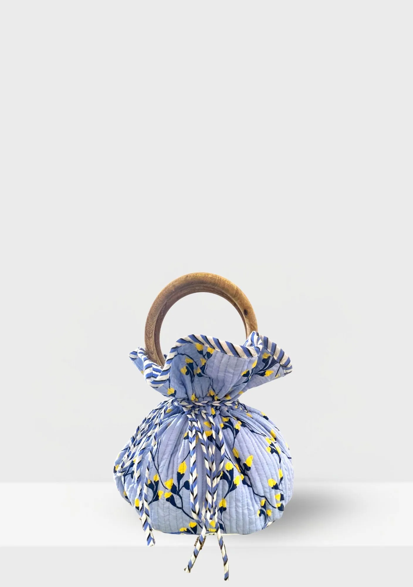 1399 Bella Bucket Bag