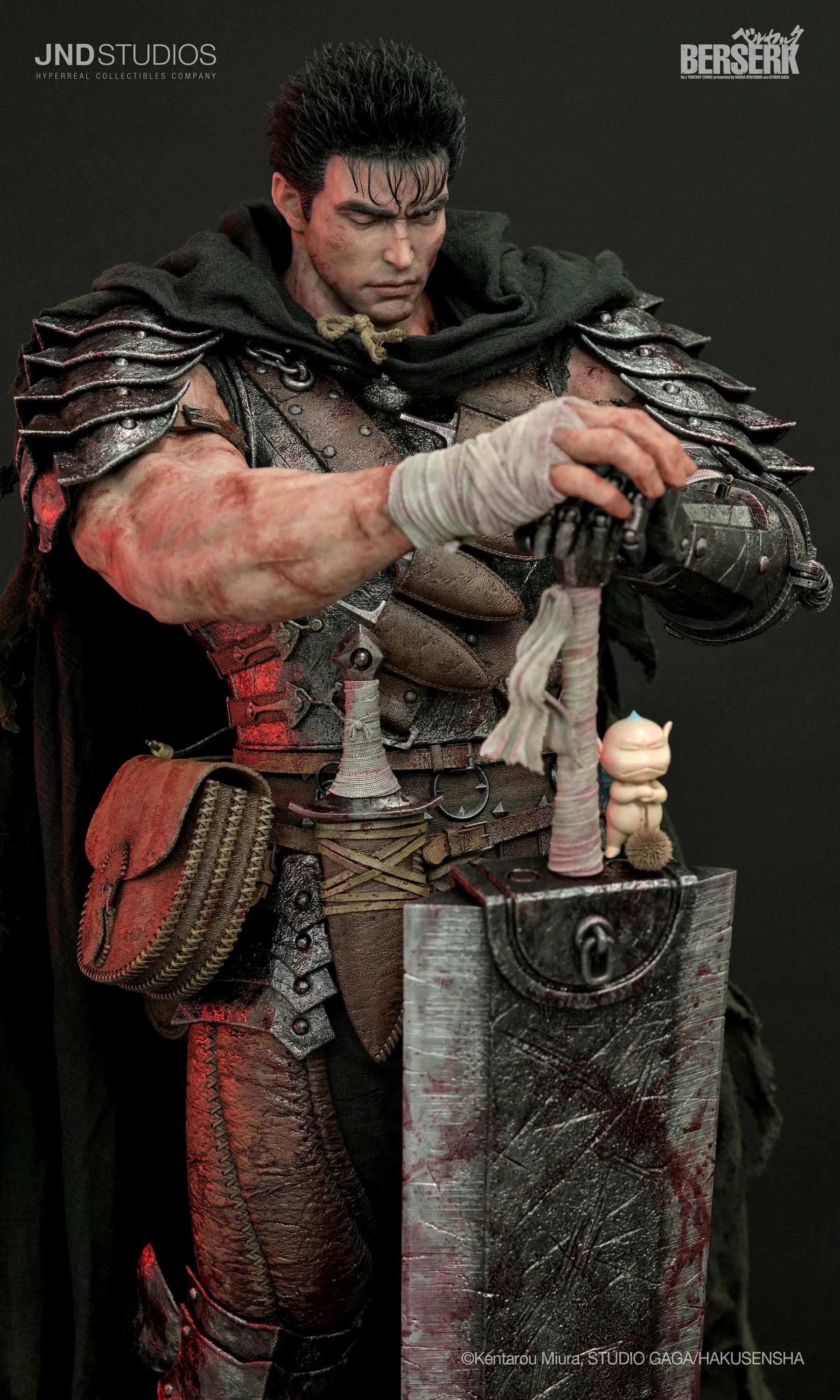 Berserk: Guts Comics Art Statue