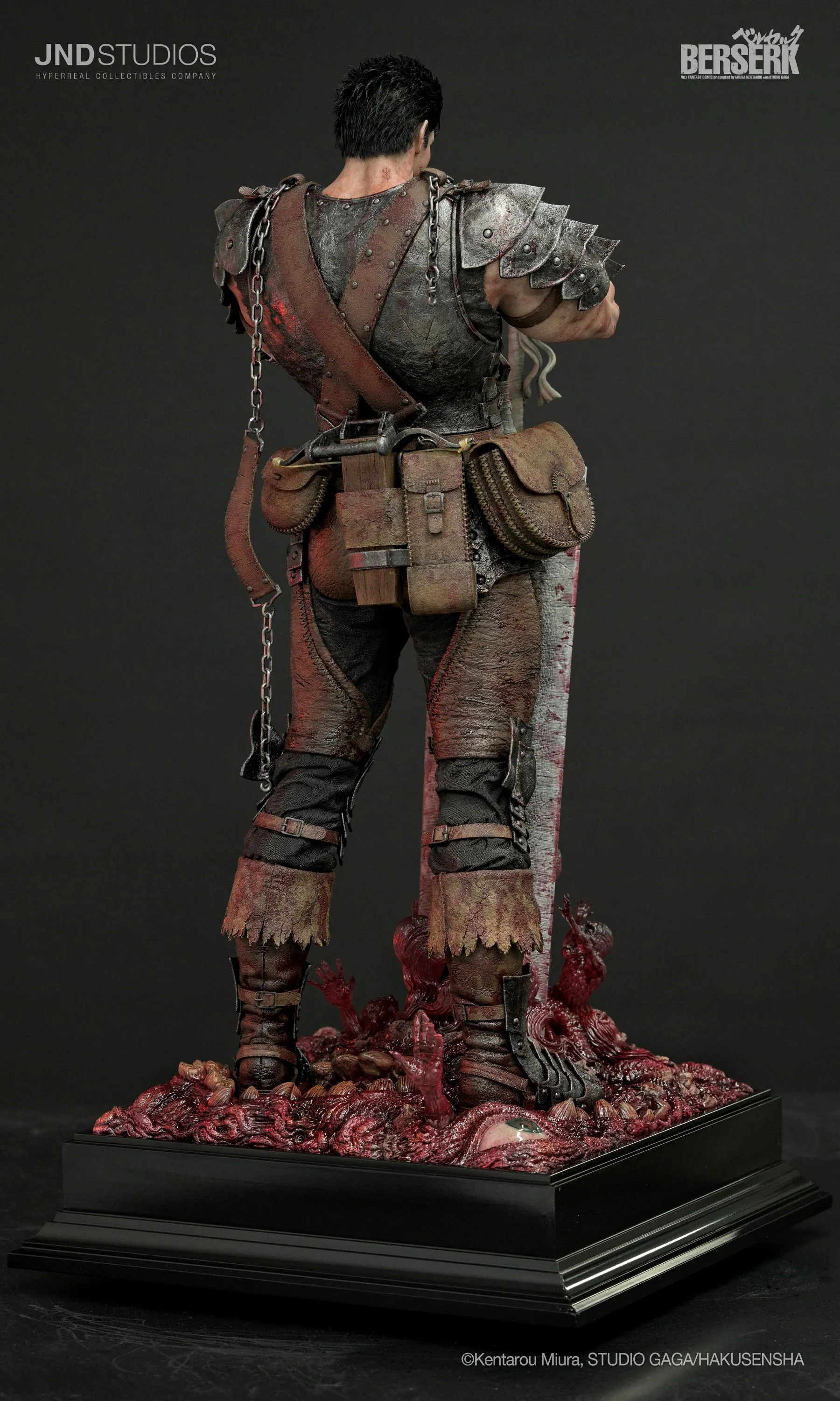 Berserk: Guts Comics Art Statue
