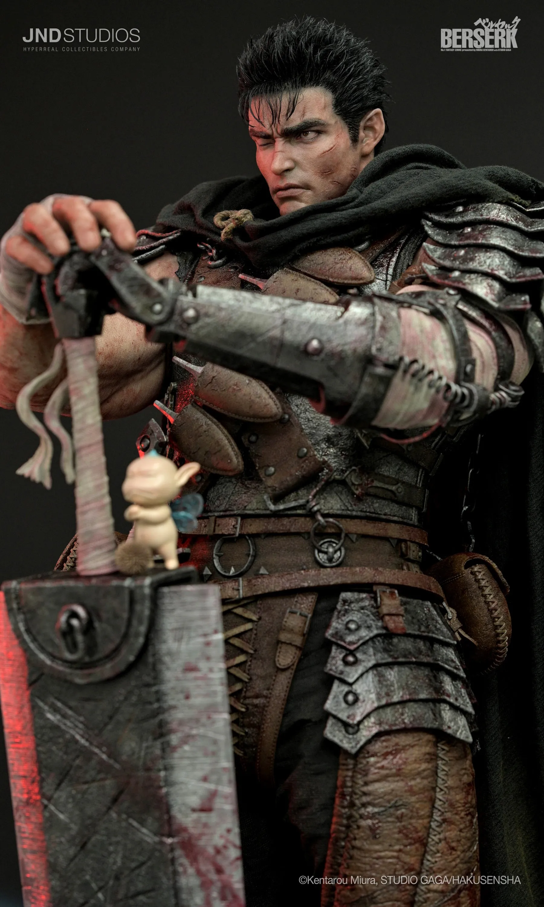 Berserk: Guts Comics Art Statue