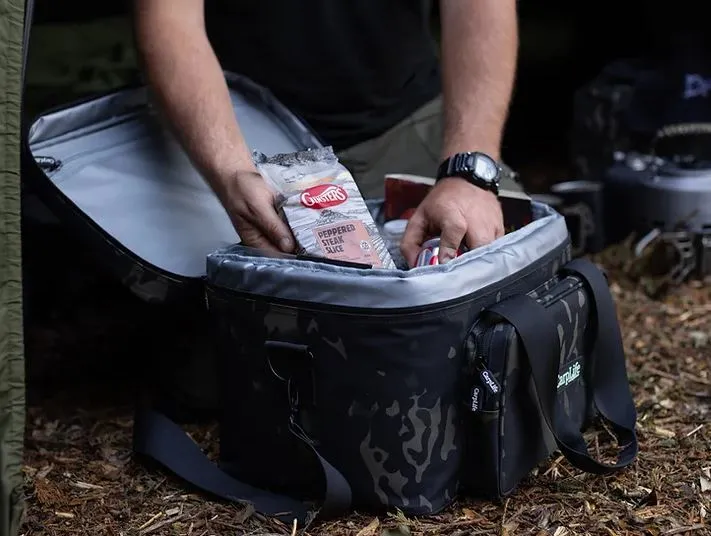 Carplife Eclipes Camo Cool Bag 18 Litre