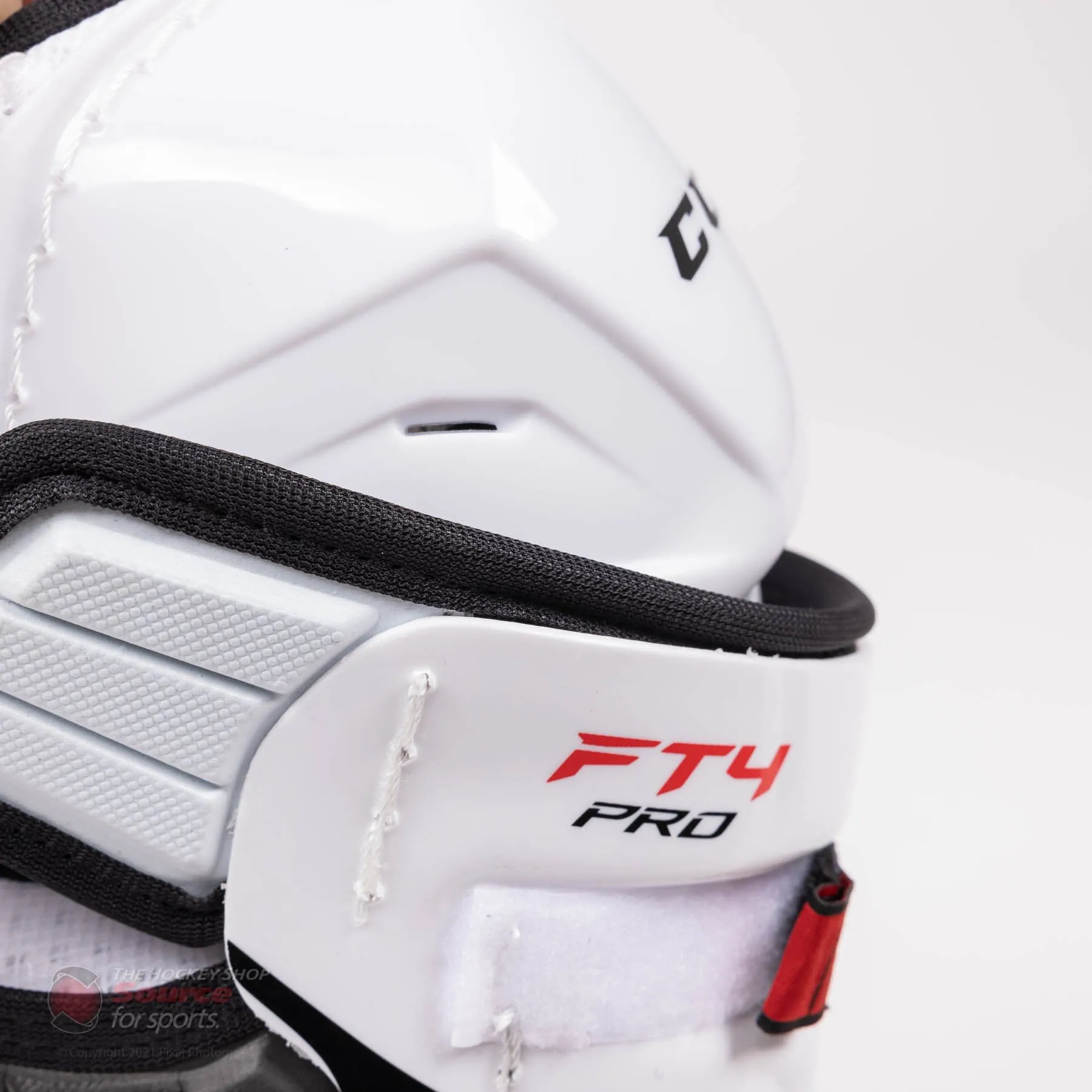 CCM Jetspeed FT4 Pro Junior Hockey Shin Guards