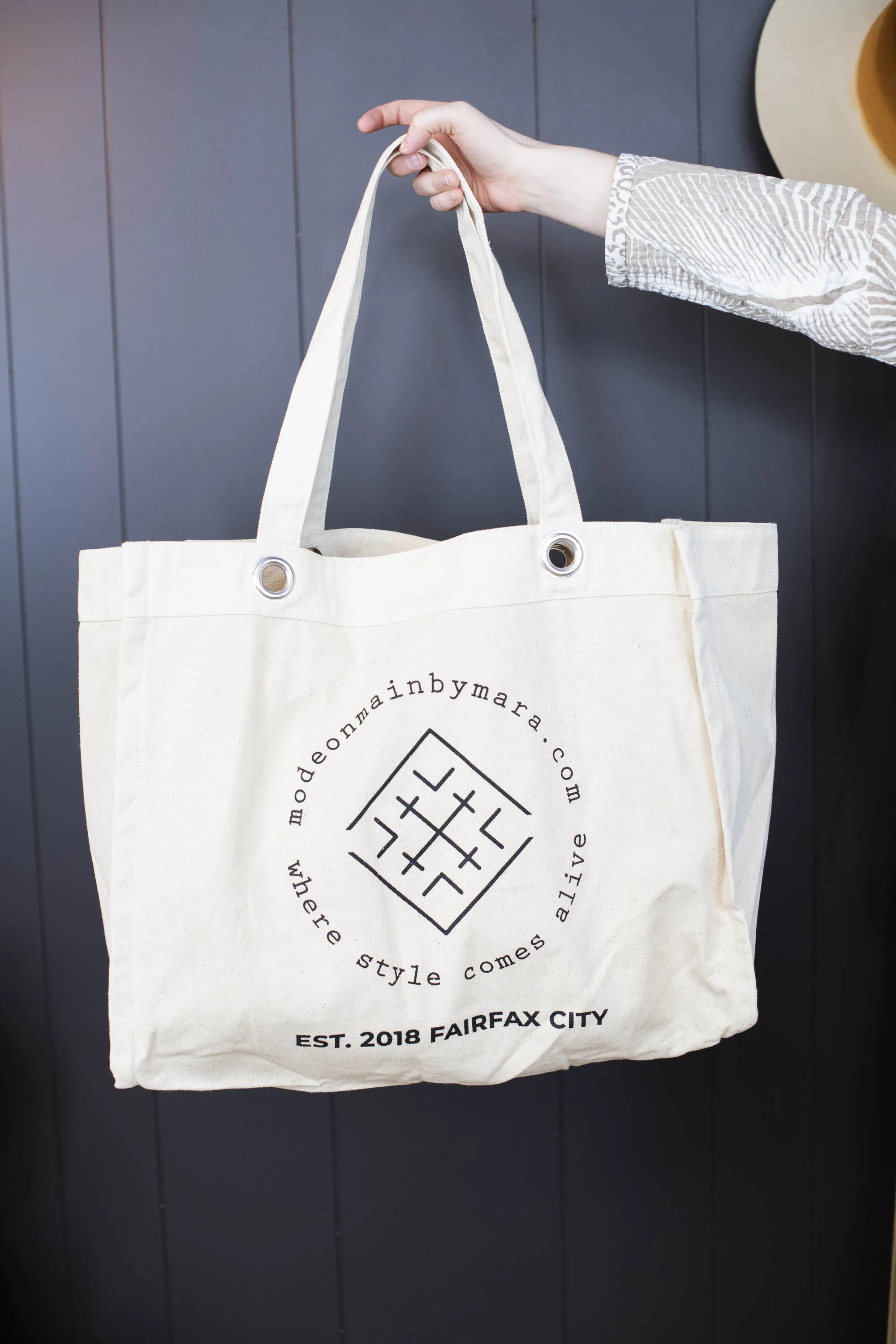 Grungy Grommet Tote