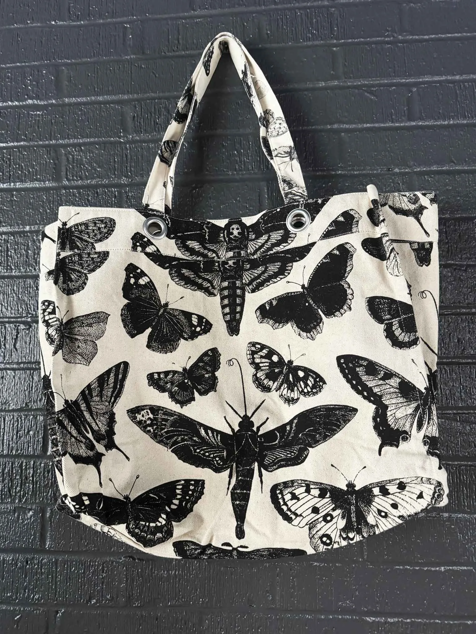 Grungy Grommet Tote
