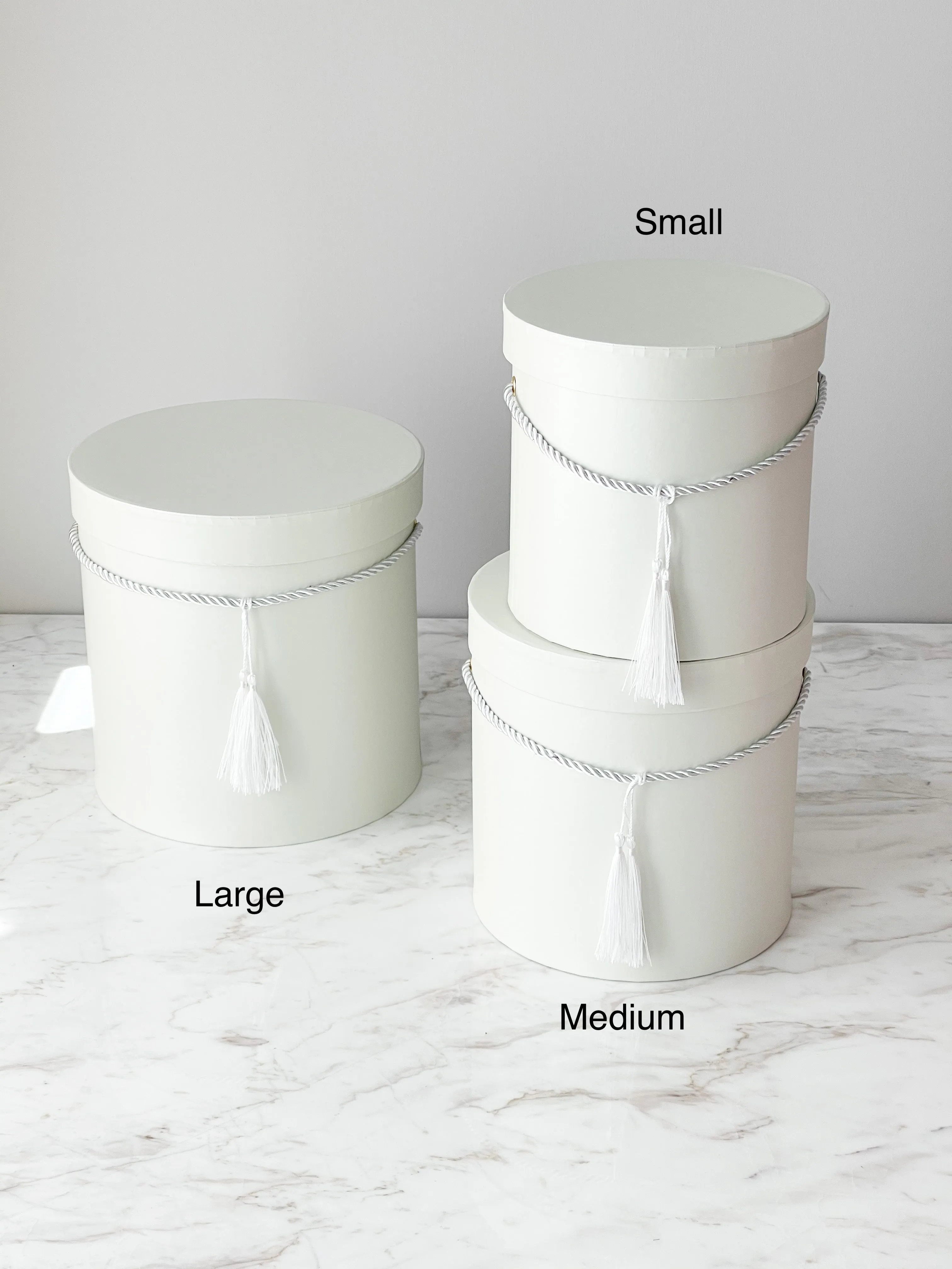 Luxury Round Flower Box – Elegant Floral Gift Packaging (Multiple Sizes)