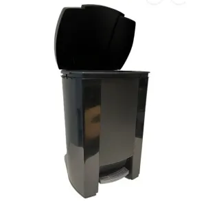 New Mistral® 19L Classic Step Can Black, 19 litre capacity with removable liner Black