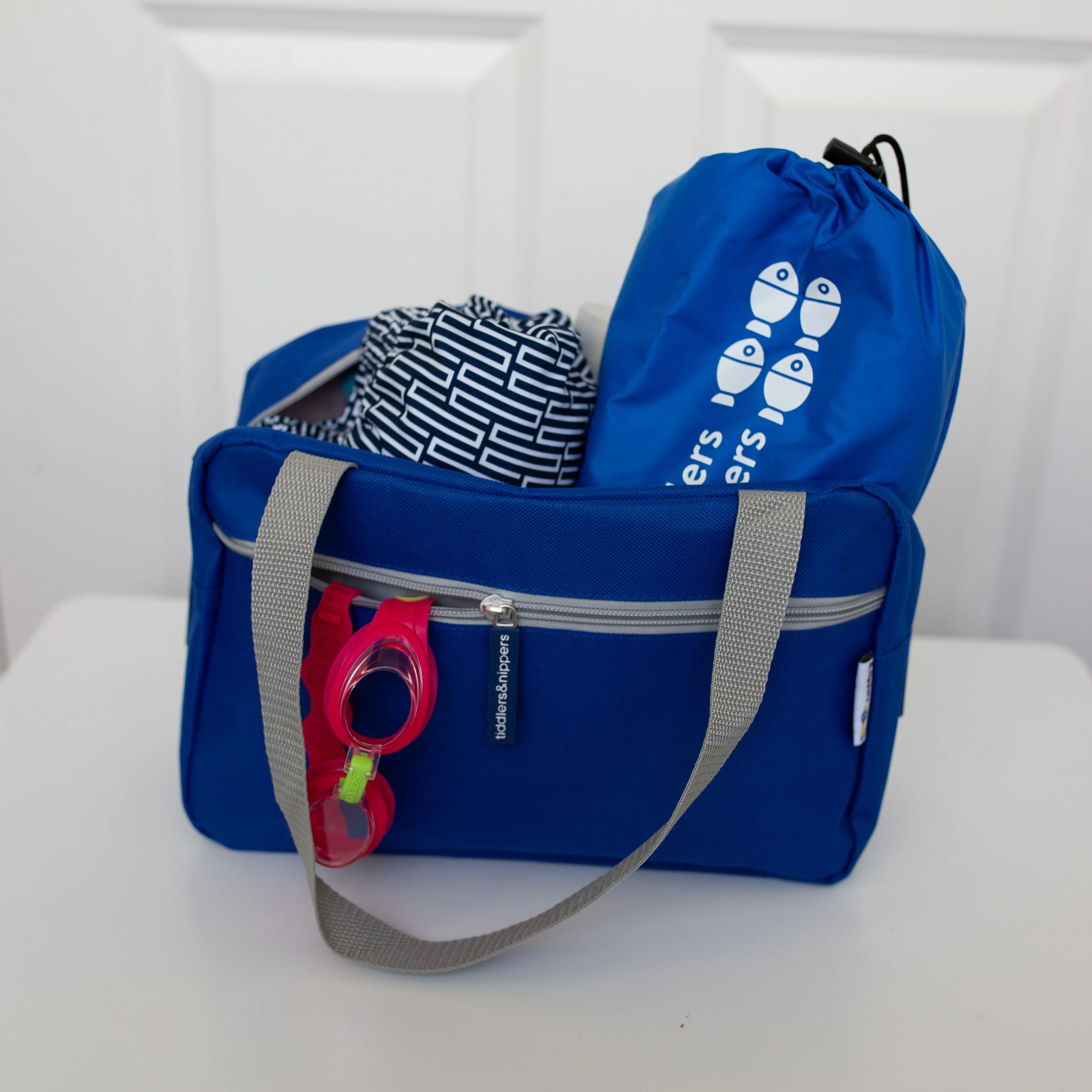 Tiddler Travel Bag | Multi-purpose insulated bag | Ideal wash bag, nappy bag, lunch bag & more!