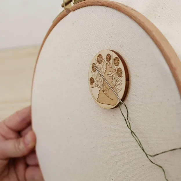 Wooden Needle Minder