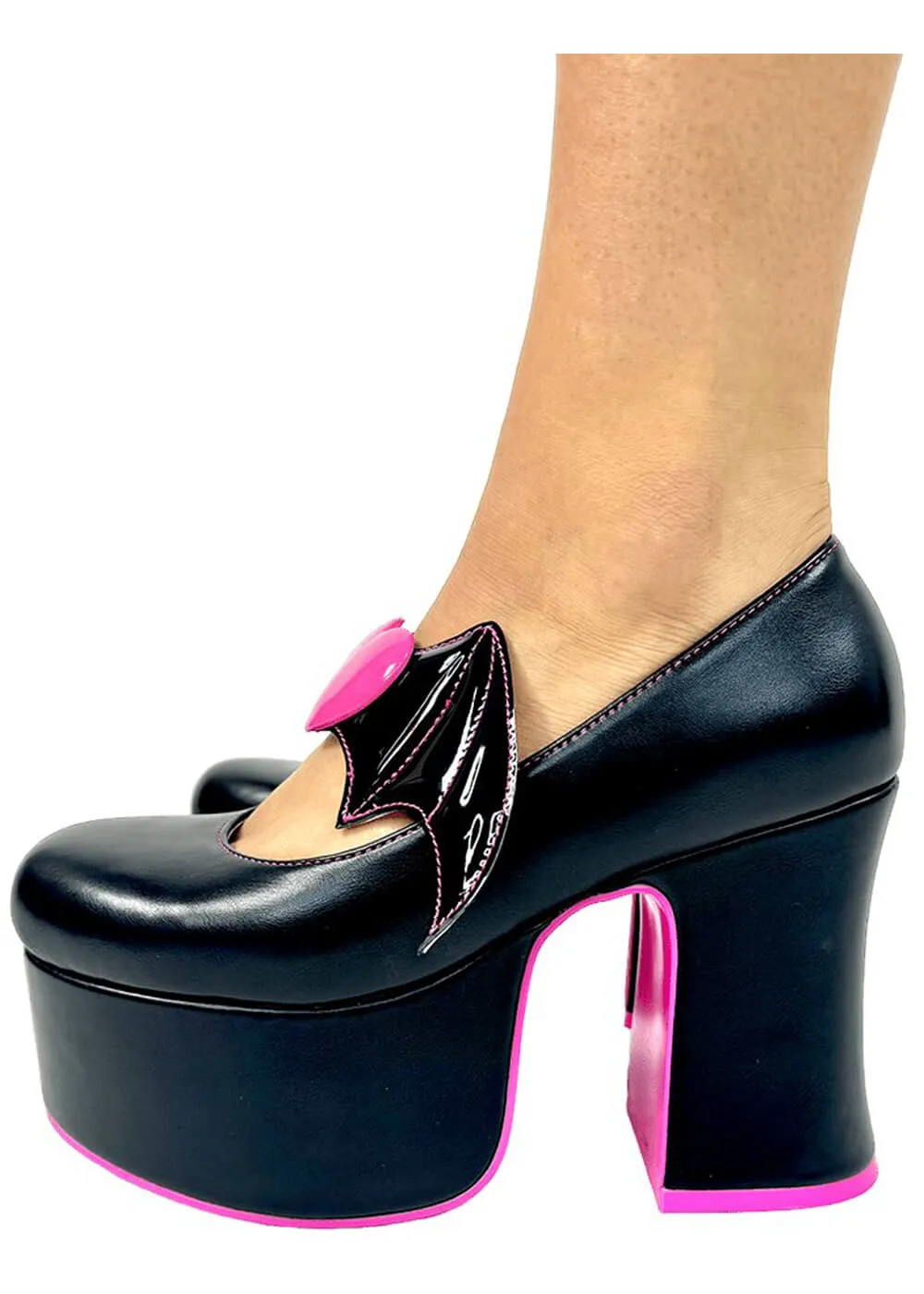 YRU Shoes x Monster High Deelite Draculaura Platform Pumps Black Red